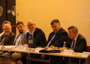 Koncepcja \"miasta-gąbki\" tematem pierwszej prelekcji z cyklu \"Naukowe wieczory z Uniwersytetem Morskim w Gdyni\"