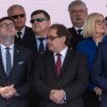 Pobieranie...