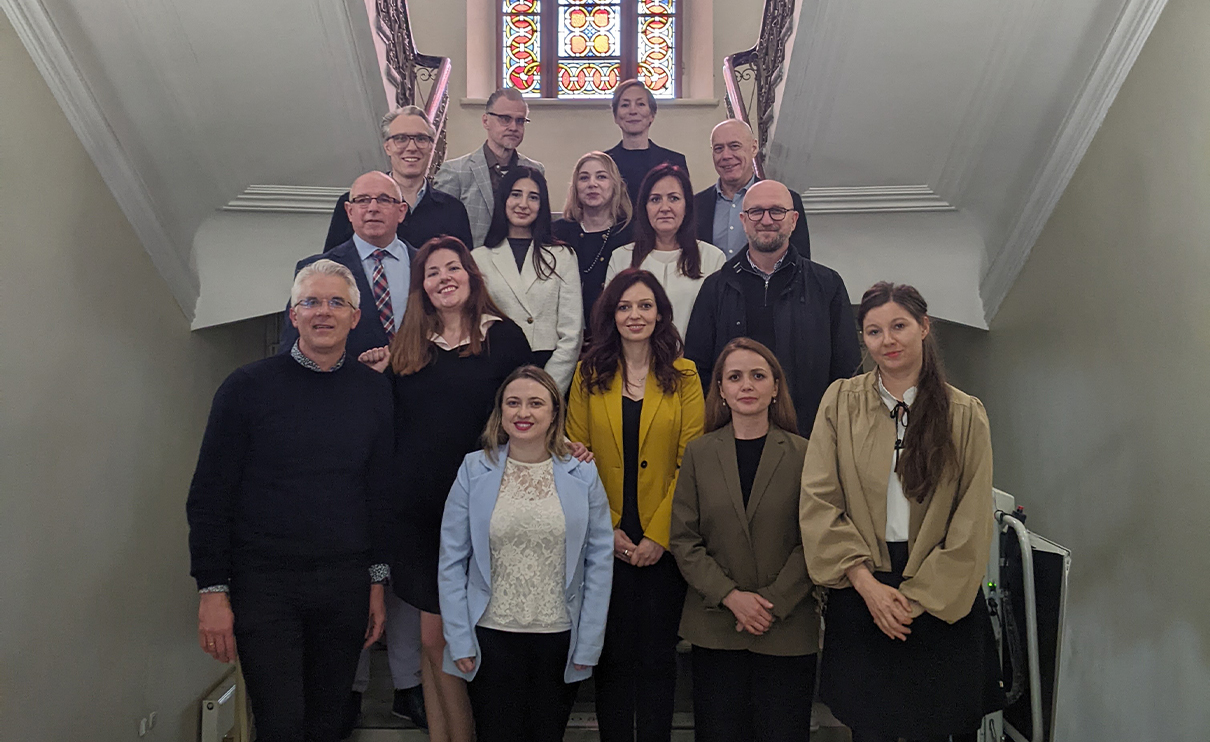 Uczestnicy międzynarodowej konferencji &bdquo;Revising the European Security Architecture&rdquo;