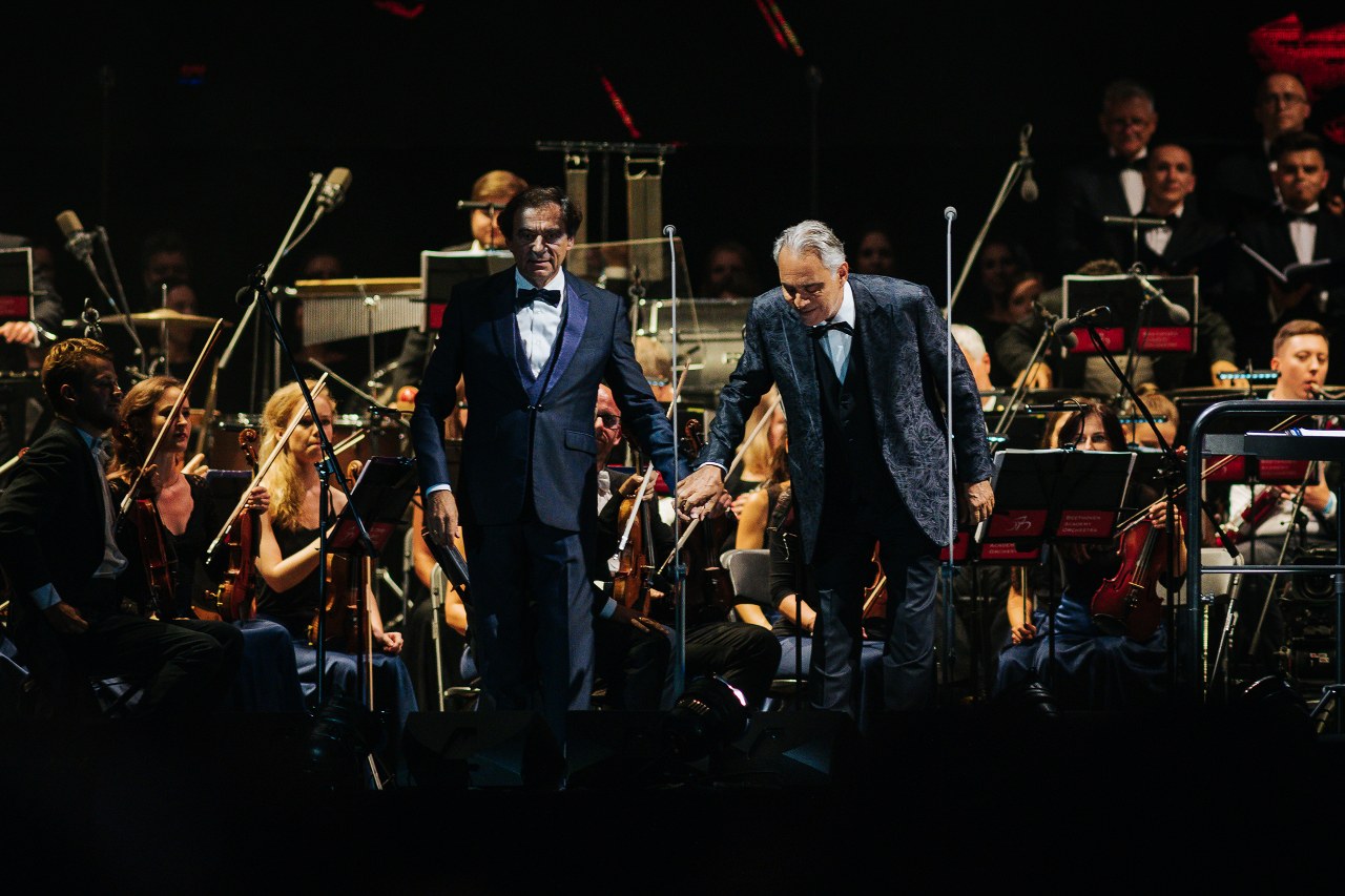 Akademicki Ch&oacute;r UMG wystąpił z Andreą Bocellim