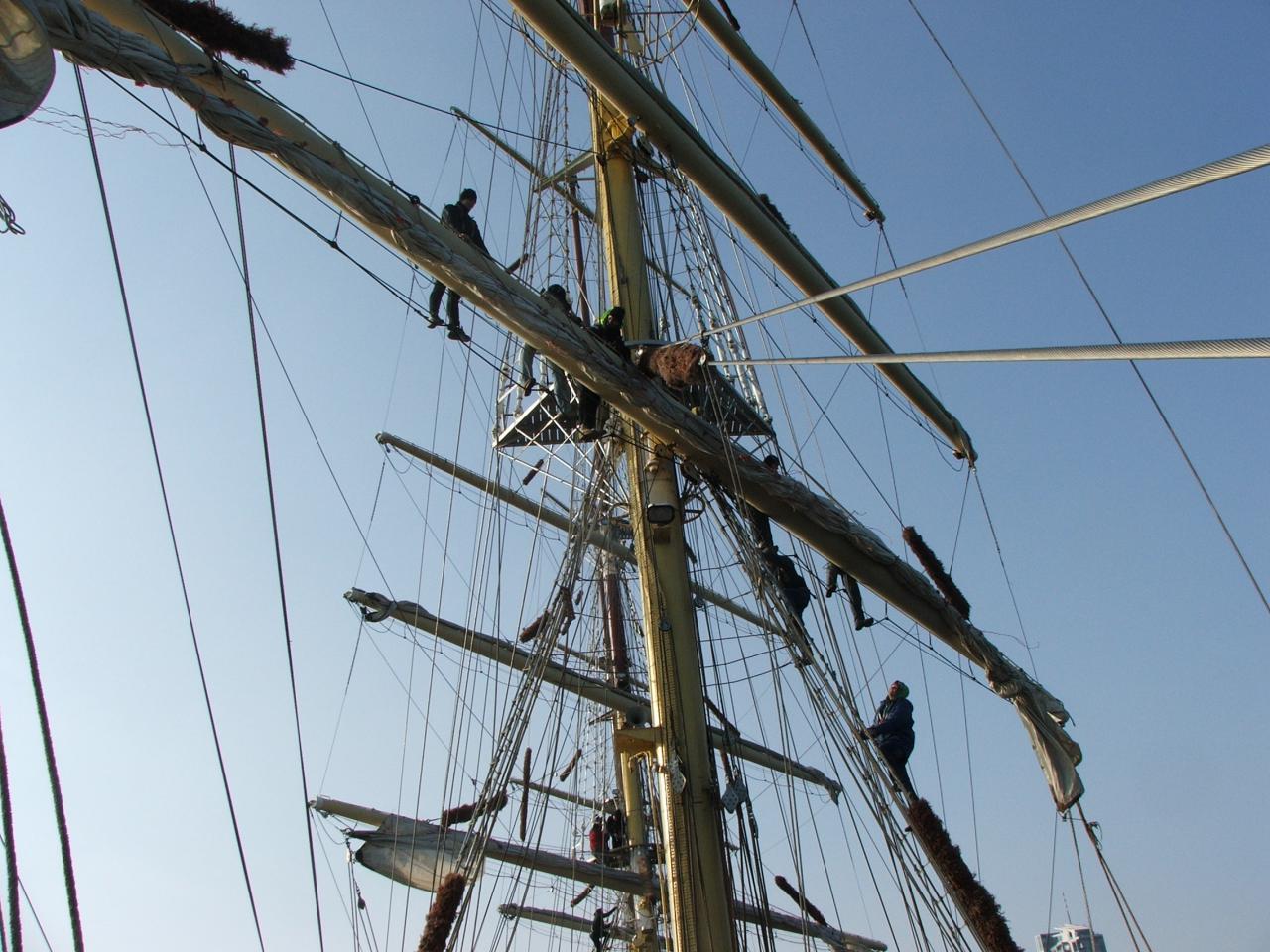 Zbrojenie fregaty (fot. Aleksander Gosk)