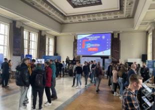 Forum Kariery Młodych - Targi Pracy 