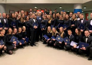 Ch&oacute;r UMG z Andreą Bocellim 