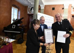 Wydział Nawigacyjny laureatem konkursu &bdquo;Studia z Przyszłością 2023&rdquo;