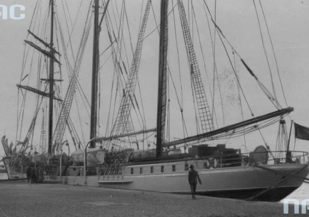 \"Mercator\"  w Gdyni - wrzesień 1933 r. (fot. Narodowe Archiwum Cyfrowe)