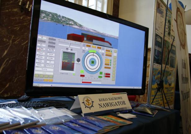 Stoisko Koła Naukowego Nawigator.