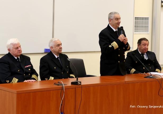 Uroczyste posiedzenie Senatu AMG