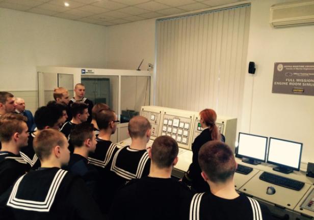 W symulatorze siłowni